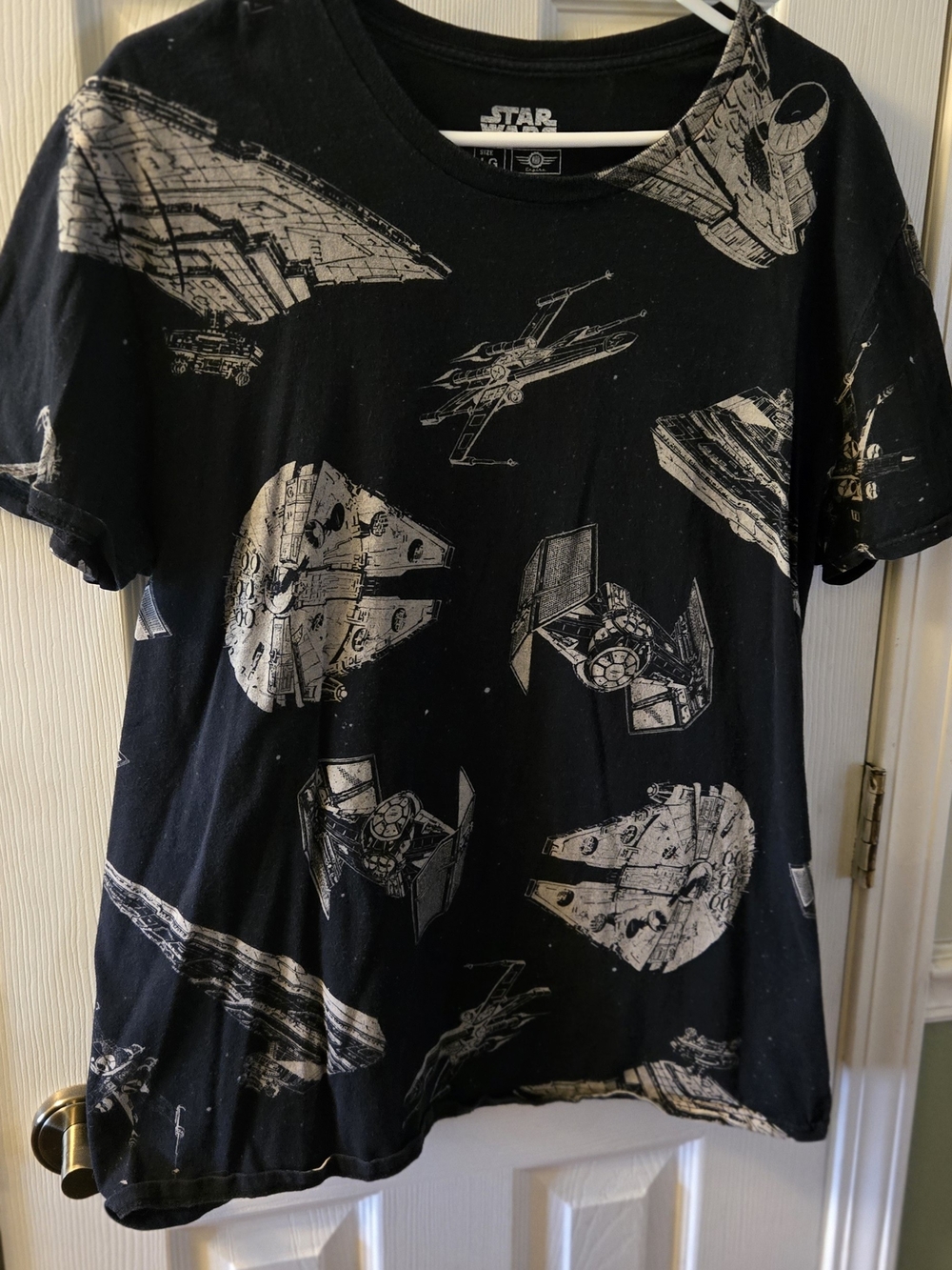 Star Wars Black Men’s Graphic Tee with Light Gray Starships